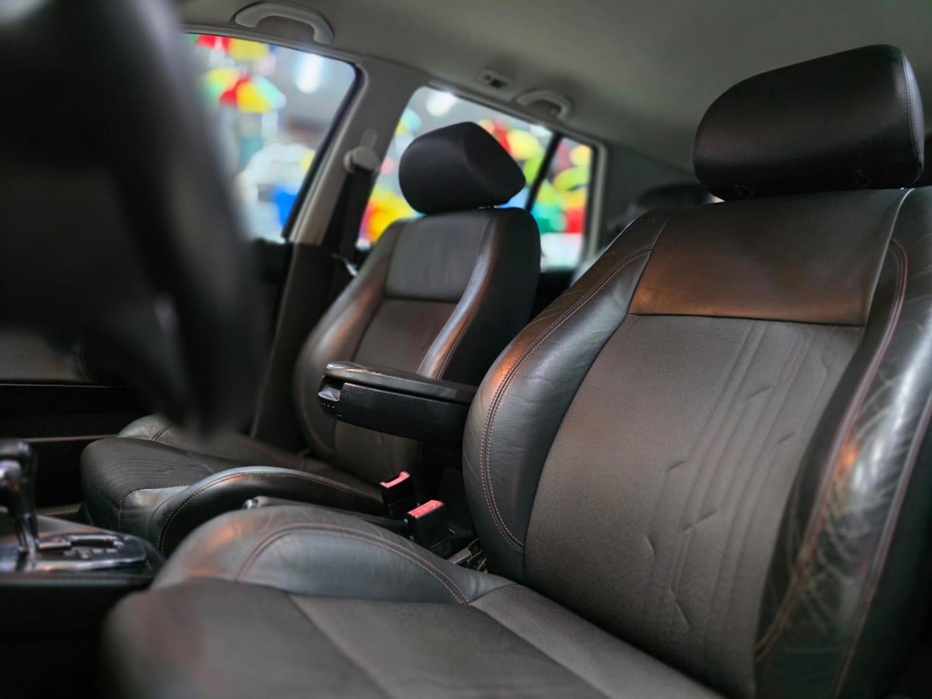 VOLKSWAGEN Golf Sportline 2.0 Mi Total F. 8V Tip.